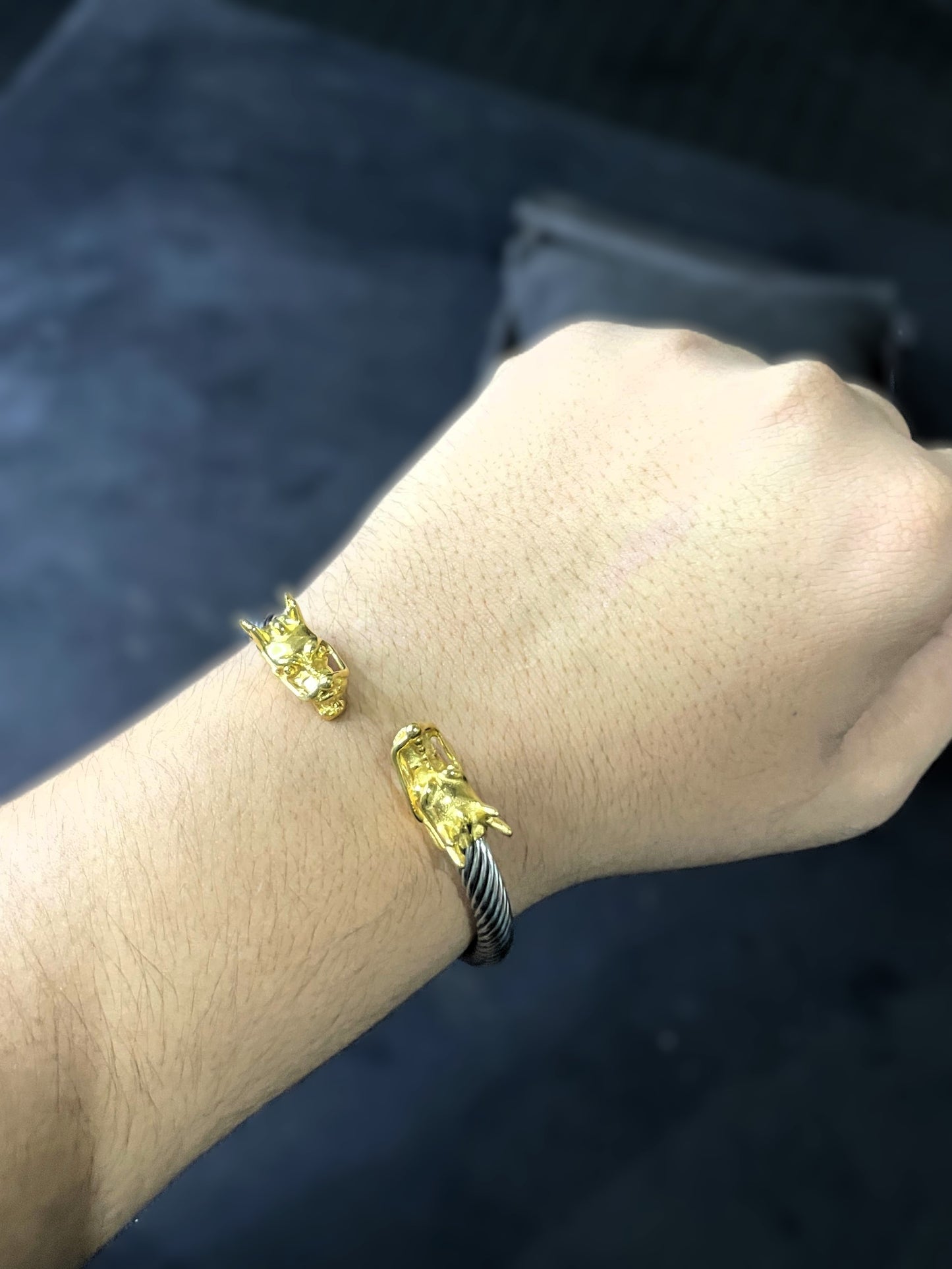 Golden Majesty - Dragon Head Bracelet