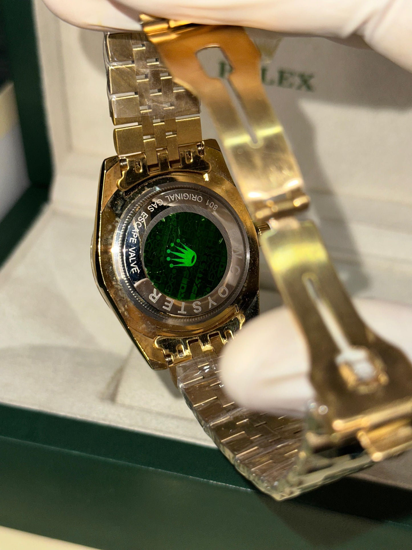 ROLEX  Date-Just  Gold Edition – Silver Diamond Dial