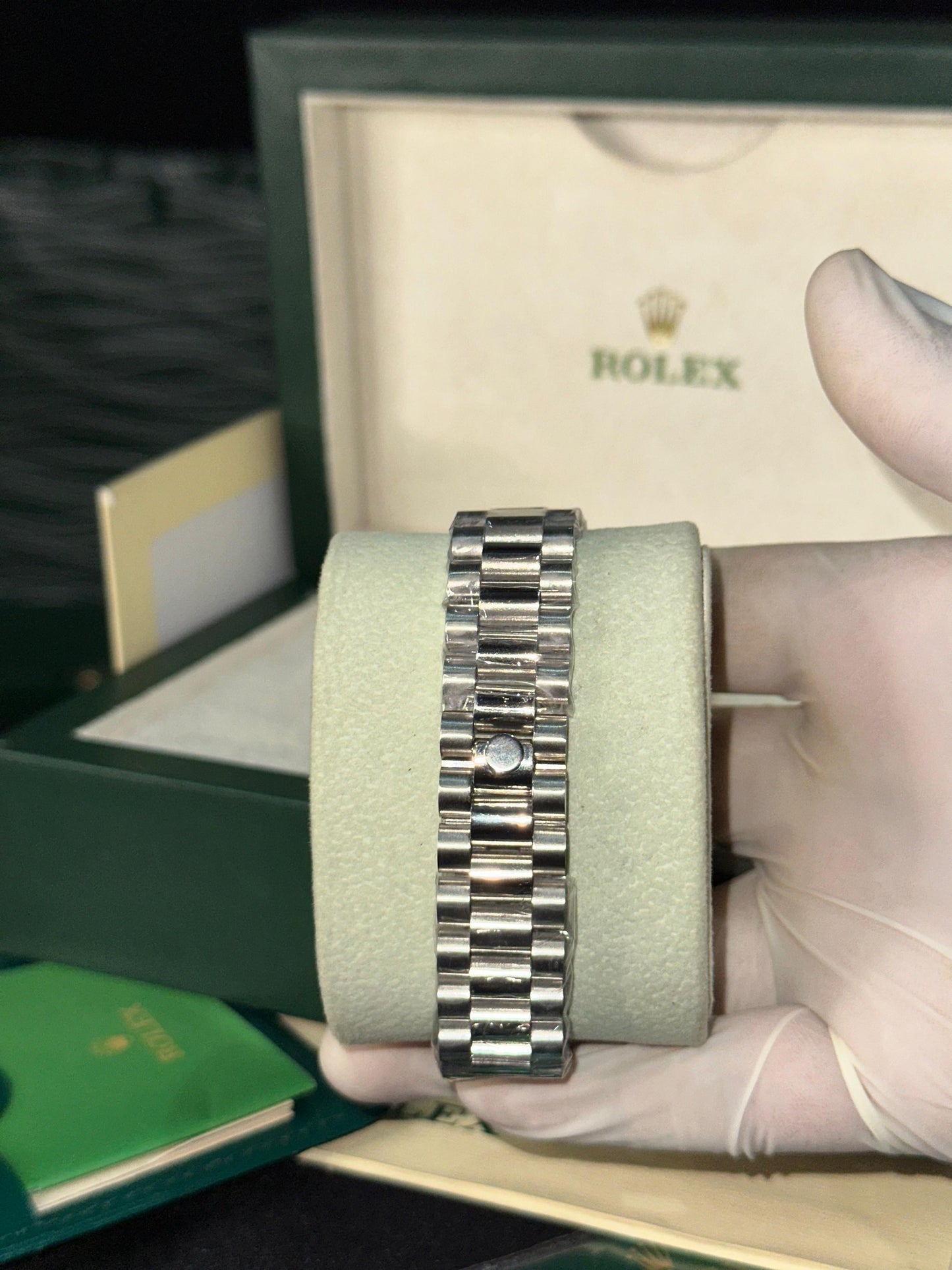 ROLEX  Date-Just  Silver Steel Edition (Automatic)