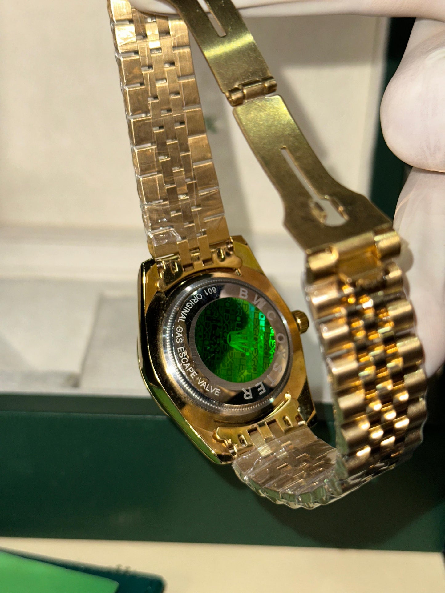 ROLEX  Date-Just Gold Edition – Black Diamond Dial