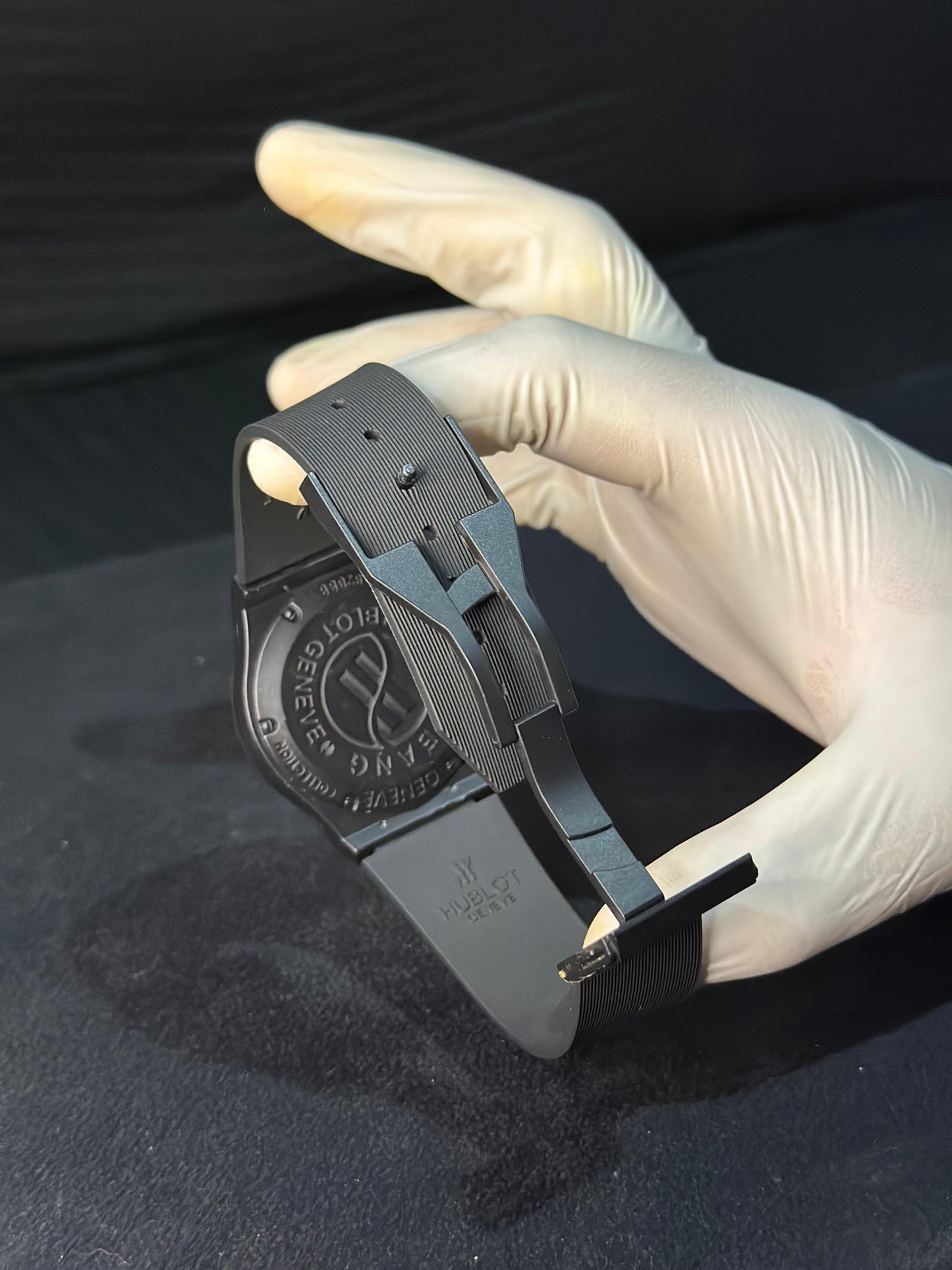 Hublot - Classic Fusion Gold & Black Edition