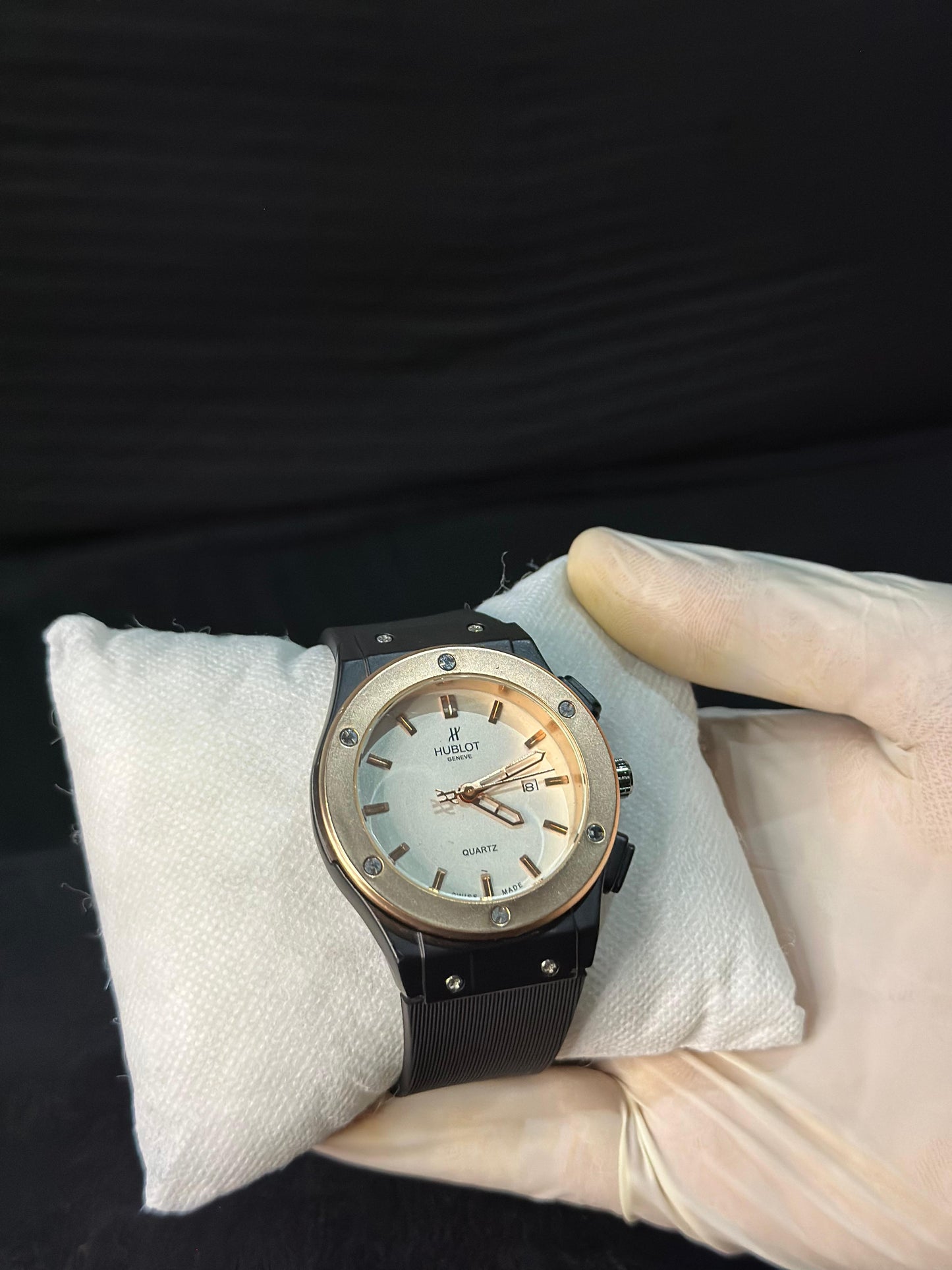 Hublot - Classic Fusion Gold & Black Edition