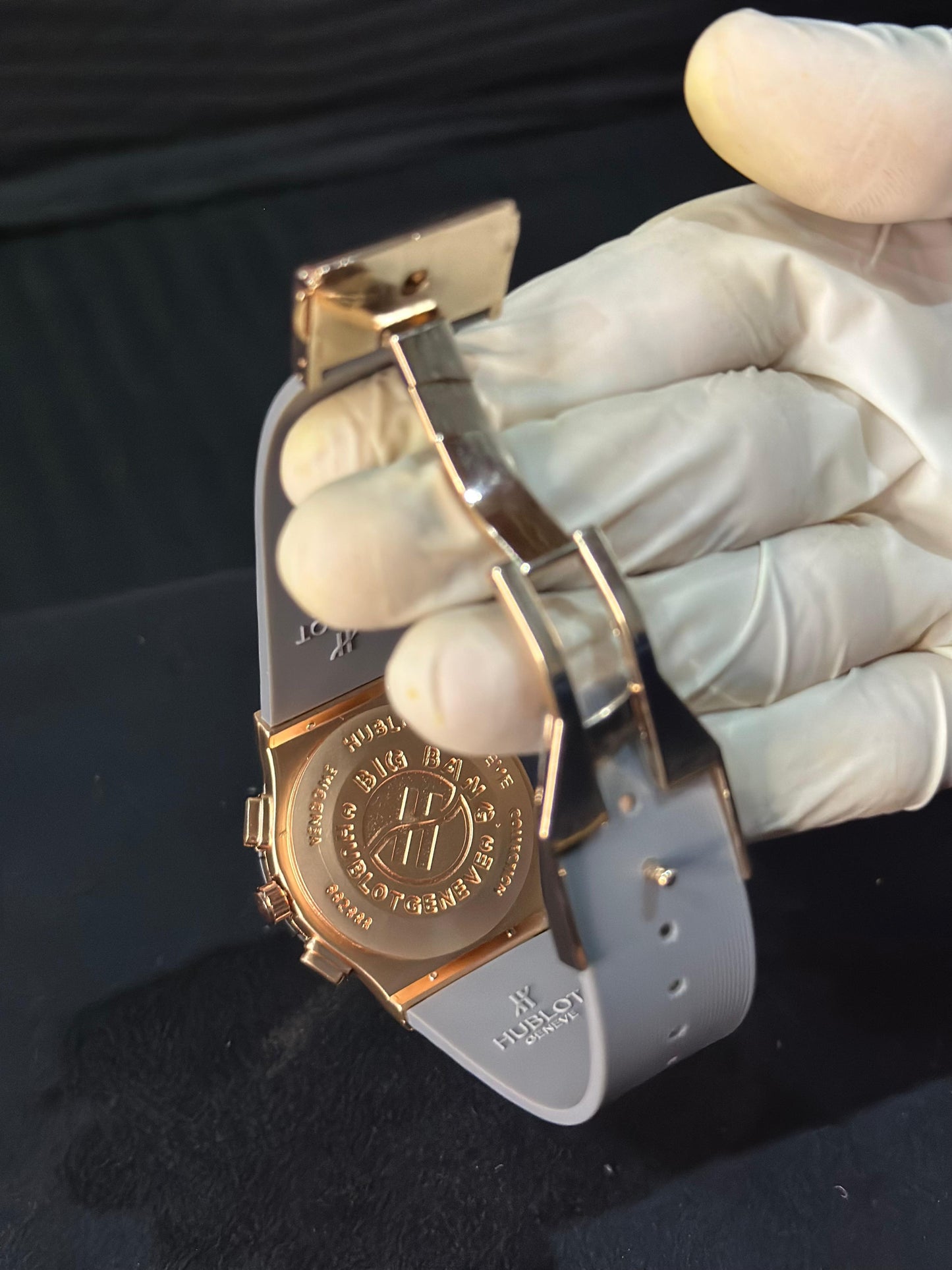 Hublot - Classic Fusion Rose Gold Edition