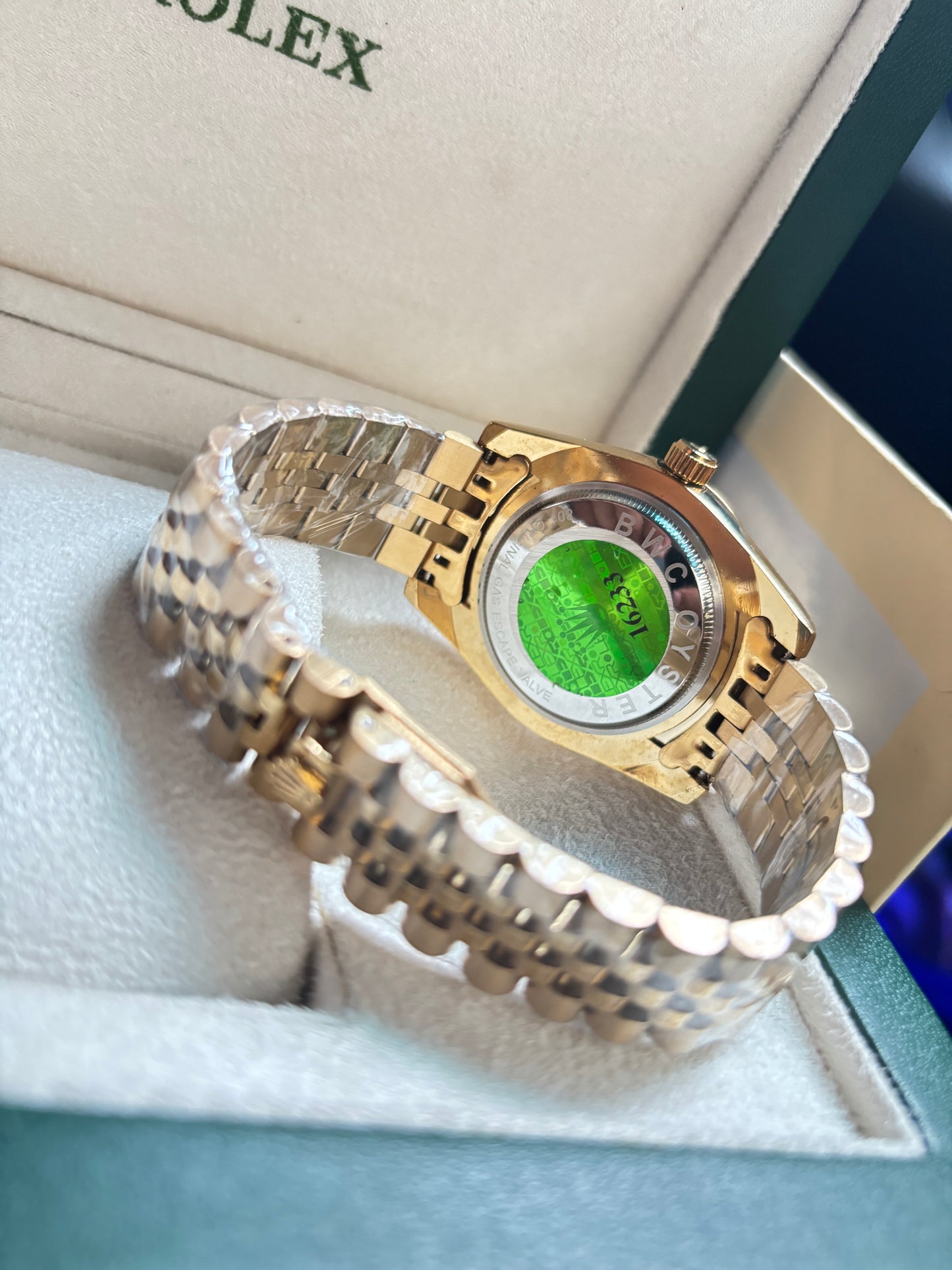 ROLEX  Date-Just -Graceful Green Dial Edition