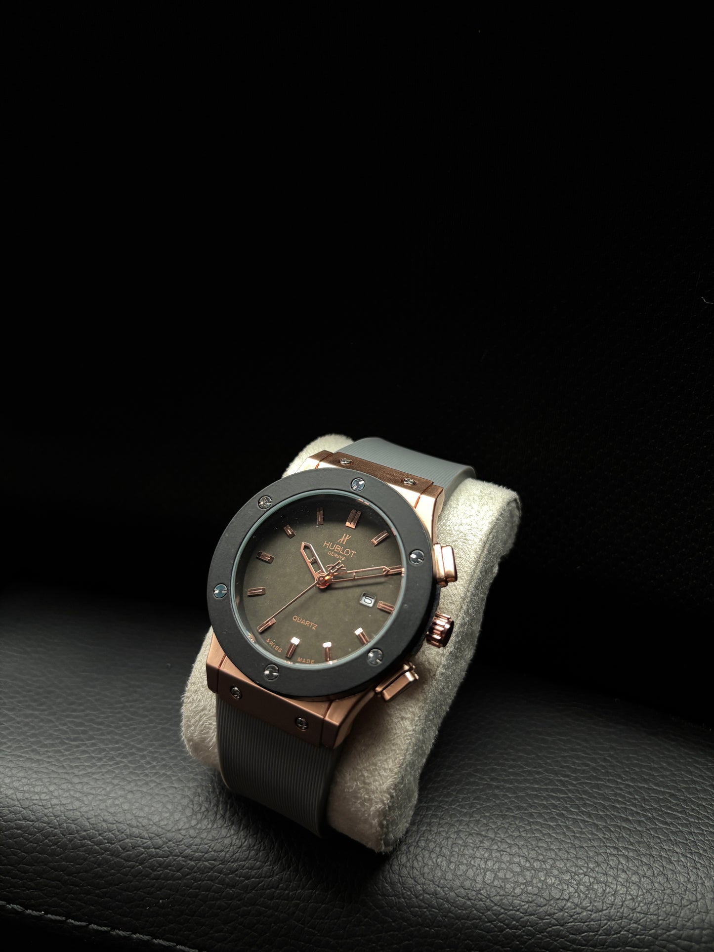 Hublot - Classic Fusion Rose Gold Edition